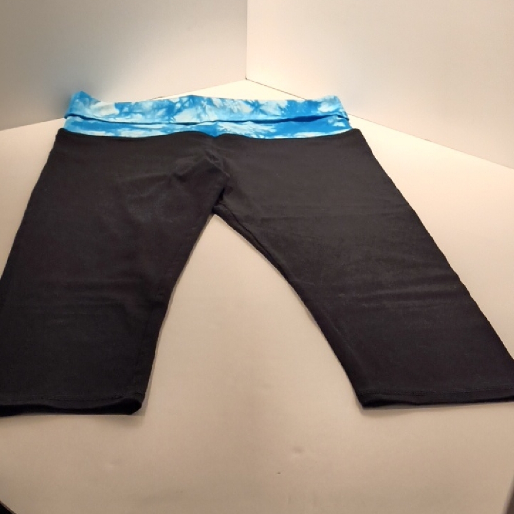 Rubber Doll Women's Active Cropped Capri Yoga Pants Large Black/Blue White Waist